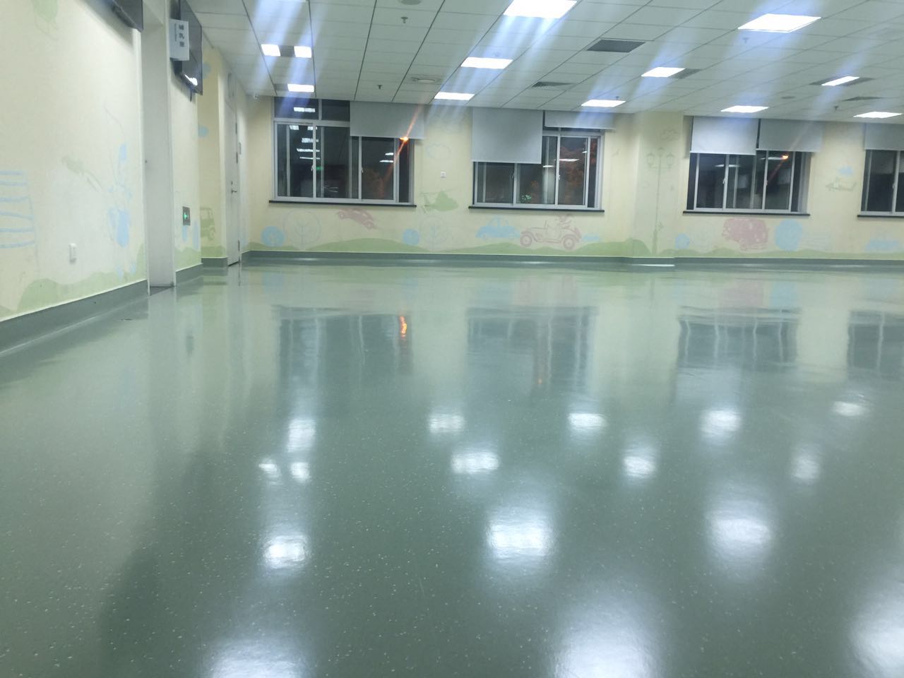 苏北医院PVC地板打蜡效果图